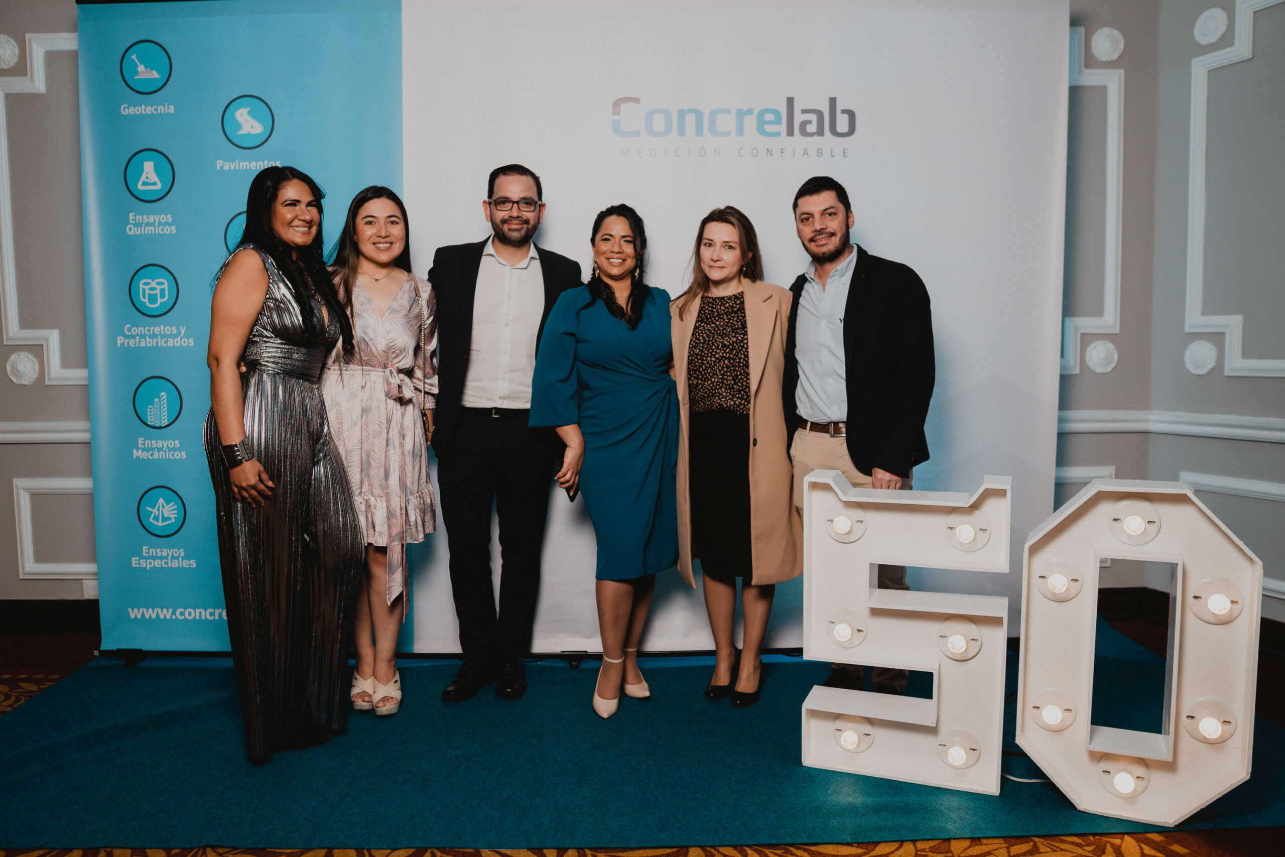 Celebramos 50 años juntos